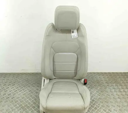 Jaguar I-Pace Front passenger seat FK7261014CE J9C364416EB