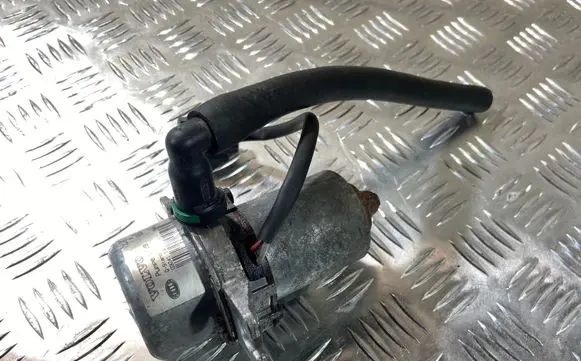Volvo S80 Vacuum pump 30630398