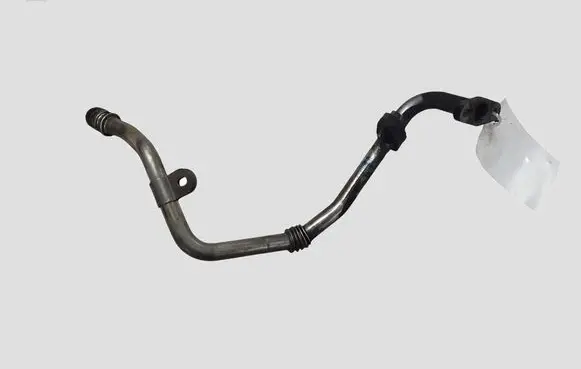 Nissan Qashqai Turbo turbocharger oiling pipe/hose