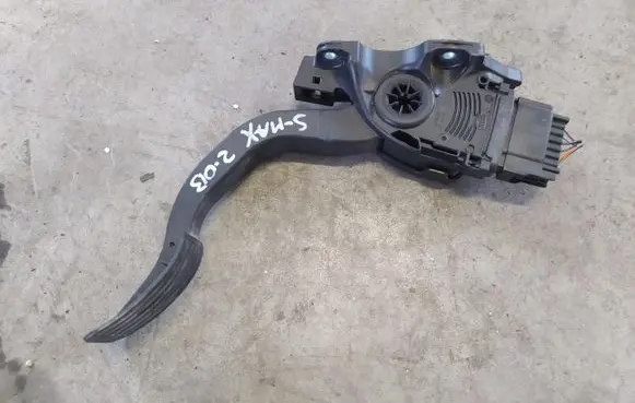 Ford Mondeo MK IV Accelerator throttle pedal