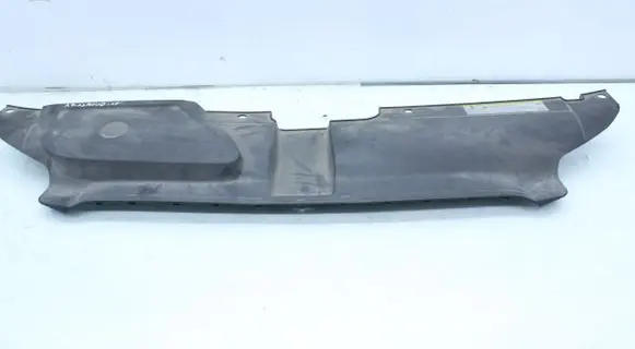 Radiator trim