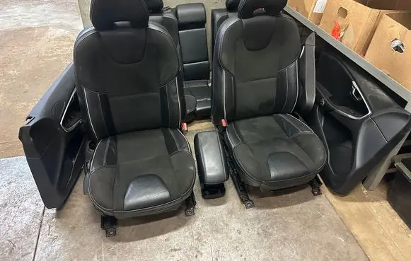 Volvo V40 Interior set