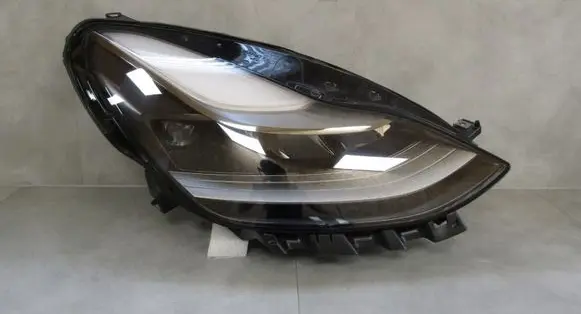 Tesla Model 3 Headlight/headlamp 1514953
