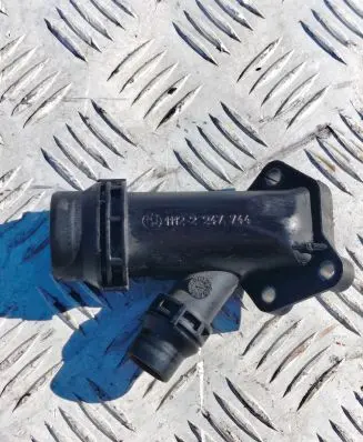 BMW 5 E60 E61 Engine coolant pipe/hose 2247744 11122247744