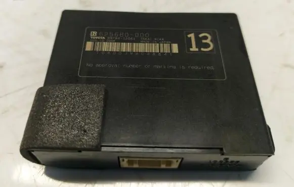 Toyota Prius+ (ZVW40) Other control units/modules 89784-12061