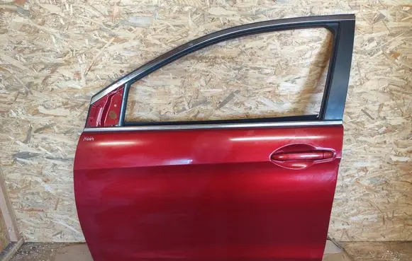 Honda CR-V Front door