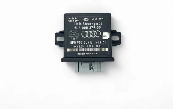 Audi A4 S4 B7 8E 8H Light module LCM 5LA00837900 00020011 8P0907357B