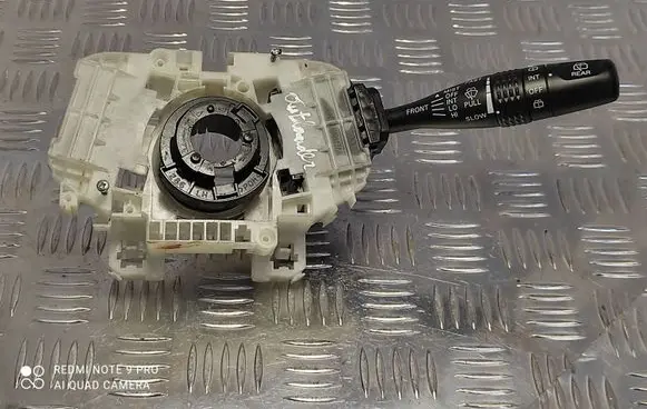 Mitsubishi Outlander Wiper control stalk 17B153 17D714