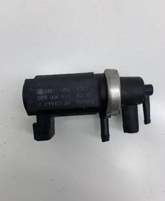 Audi A6 S6 C5 4B Turbo solenoid valve 059906627 72190322