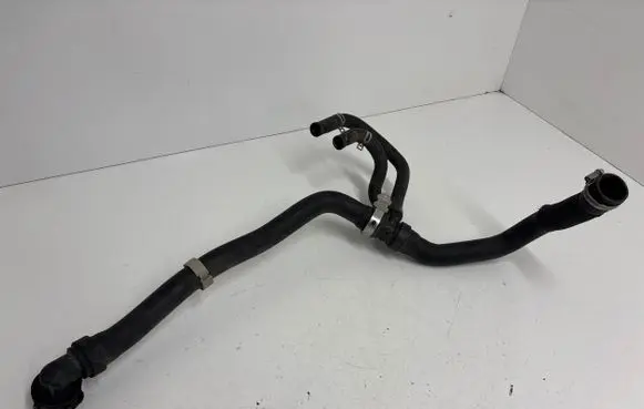 Citroen DS7 Crossback Engine coolant pipe/hose 9617719080