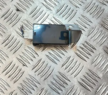 Mazda 5 Door central lock control unit/module CC33675DZB