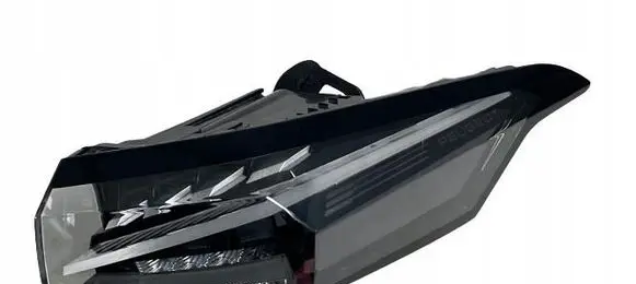 Peugeot 308 Rear/tail lights 9835299380
