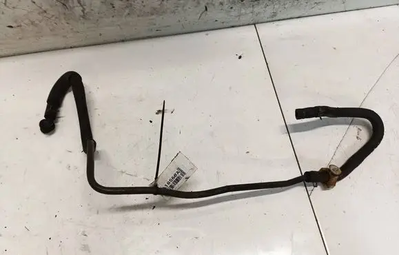 Nissan Note (E11) Fuel line/pipe/hose 