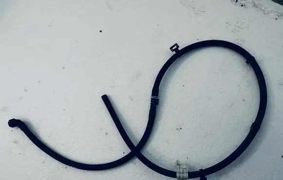 Porsche Macan (95B) Headlight washer hose/pipe 95B955944A 19024400
