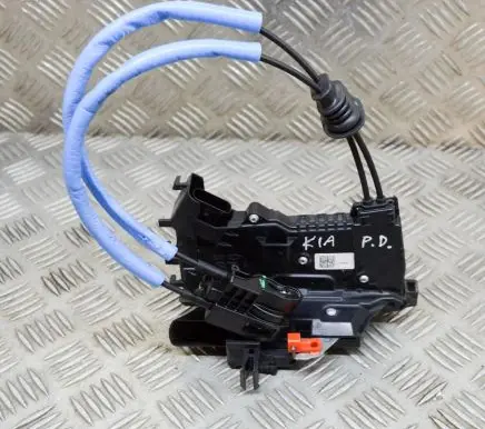 KIA Soul Front door lock 81320K0010