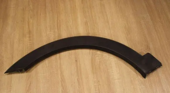 Chevrolet Captiva Front arch trim 