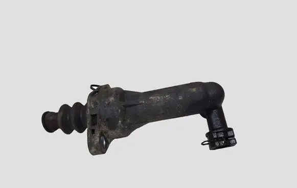 Volkswagen Golf V Clutch slave cylinder