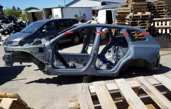 Volvo XC60 Roof 