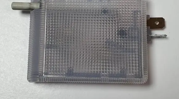 Volvo XC90 Glove box light 