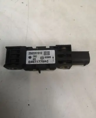 Jeep Grand Cherokee (WK) Airbag deployment crash/impact sensor 04671779AC