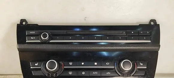 BMW 5 F10 F11 Climate control unit 9241243 17112010 0000376282