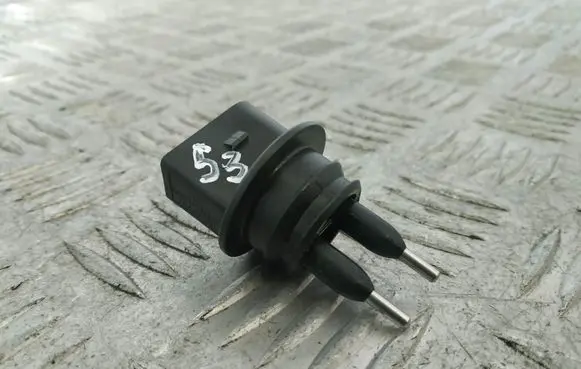 Bentley Flying Spur Windshield washer fluid level sensor 7M0919378
