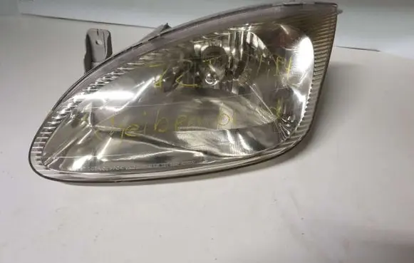 Hyundai Lantra II Headlight/headlamp 9210129XXX