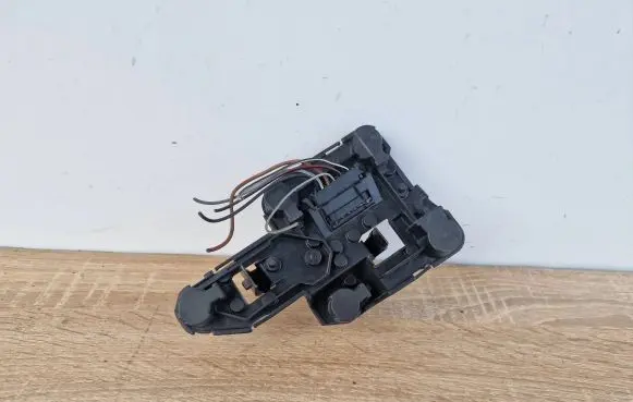 Seat Ibiza II (6k) Tail light bulb cover holder 962239-00