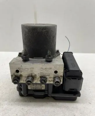 BMW 5 E60 E61 ABS Pump 6758743 359L3210104 0265234029