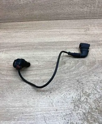 BMW 5 E60 E61 Camshaft position sensor 7506926