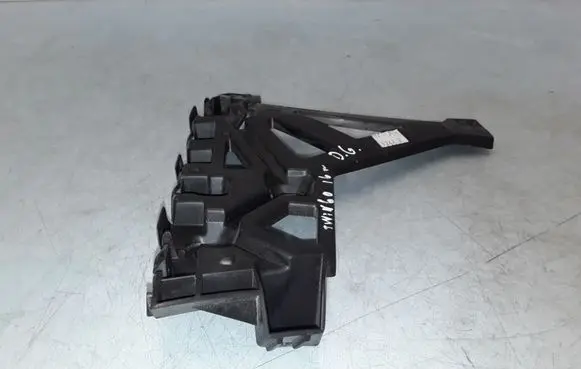 Renault Twingo III Rear bumper mounting bracket 850442507R