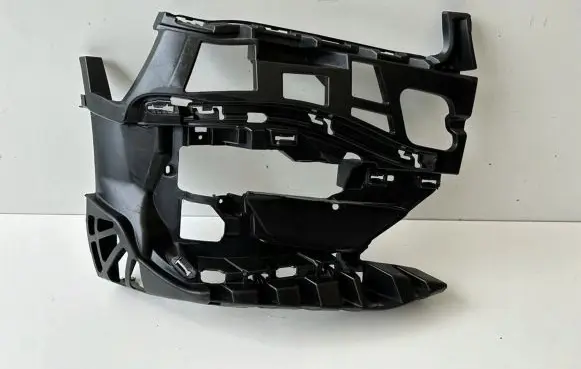 BMW 2 F45 Front bumper mounting bracket 7460144