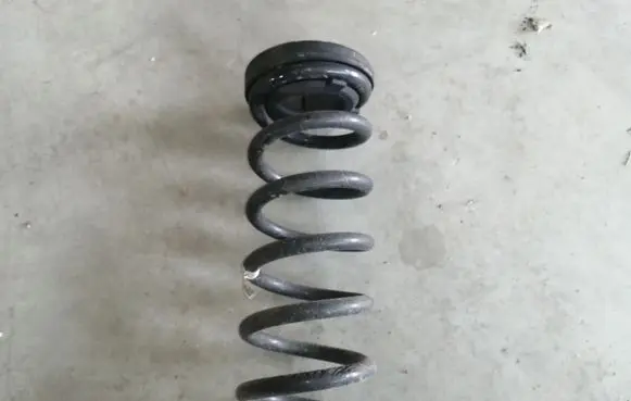 Hyundai Santa Fe Rear coil spring 55335S1340