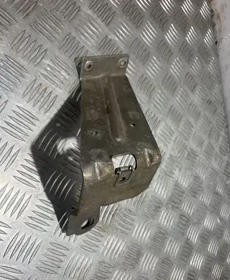 BMW X5 E70 Other engine bay part 7162628