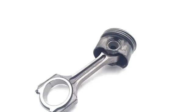 Ford Transit Courier Piston with connecting rod YMR6
