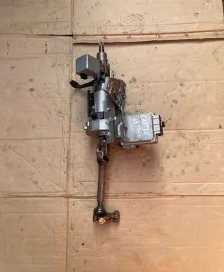 Renault Captur Steering wheel axle 488103416R 43310386
