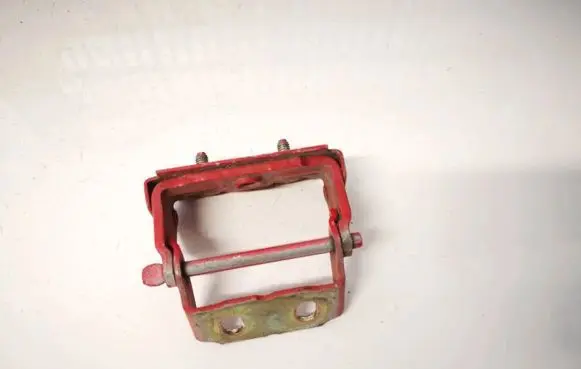Ford Focus Tailgate/trunk/boot hinge