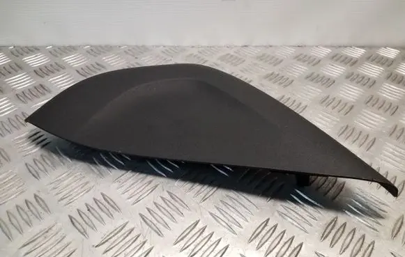 Volvo V40 Dashboard side end trim 9123272 9123276