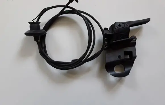 Peugeot 3008 II Engine bonnet/hood lock release cable
