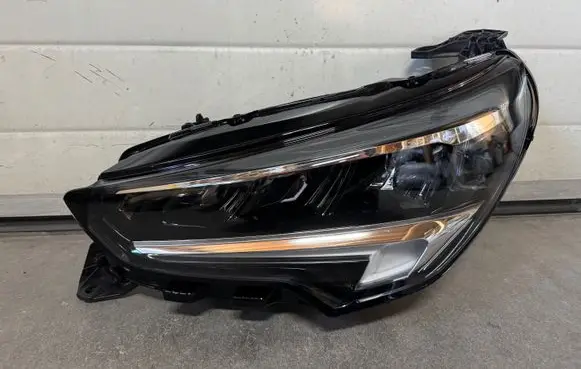 Opel Corsa F Headlight/headlamp 9829522780