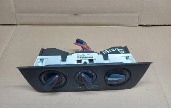 Seat Ibiza IV (6J,6P) Climate control unit 6J0820045B 901513720002