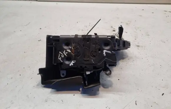 Front door lock