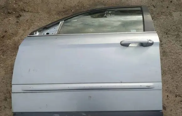 Chrysler Pacifica Front door MELYNOS