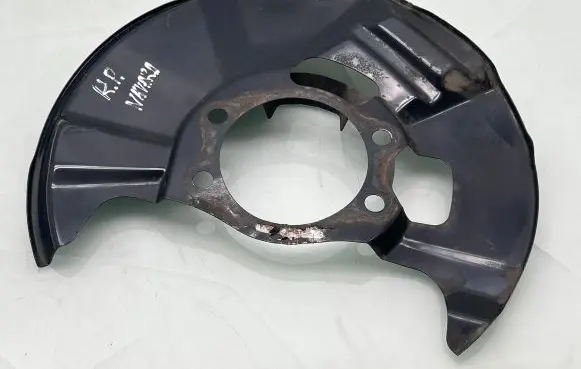 Nissan Navara D23 Front brake disc dust cover plate