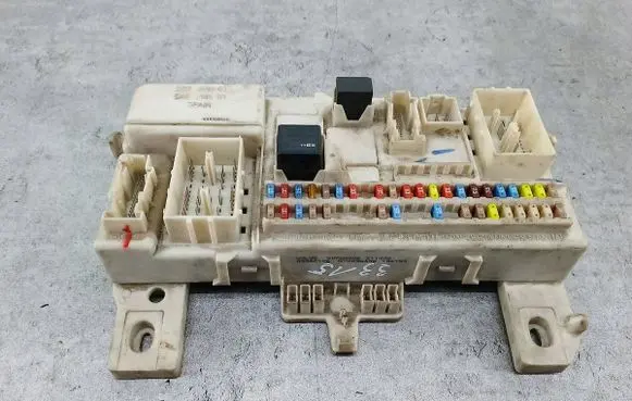 Volvo S40 Fuse box set 30728906519096408