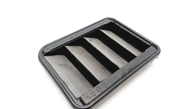 Mini Clubman F54 Fender grill 30E00770