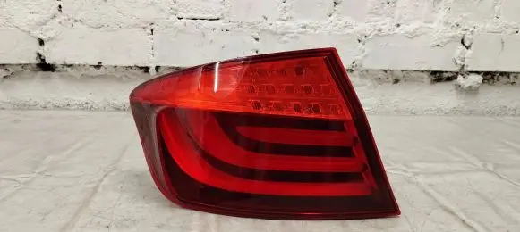 BMW M5 Rear/tail lights 17346201