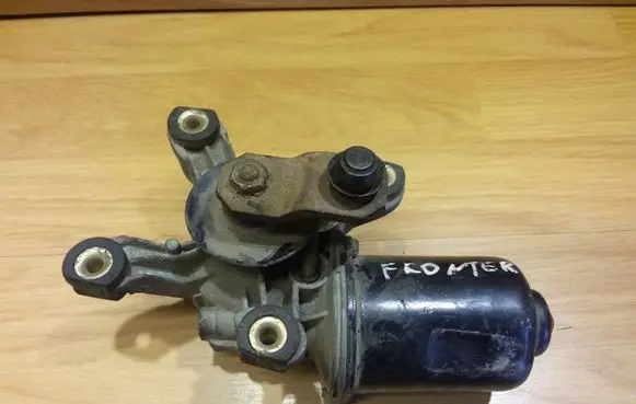 Opel Frontera A Wiper motor