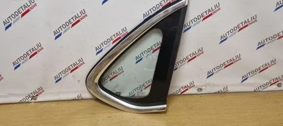 BMW 2 F45 Rear side window 7326152