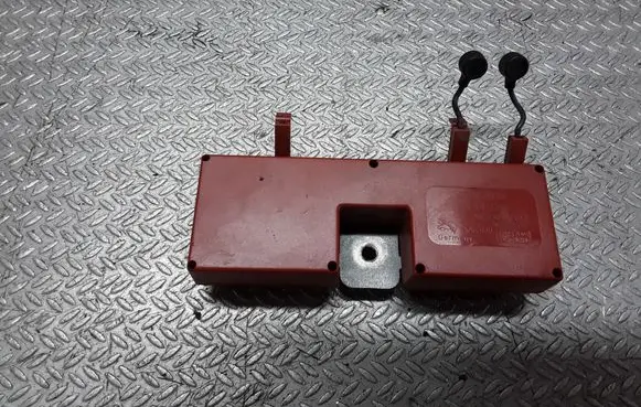 Volvo V70 Aerial antenna amplifier 9459221